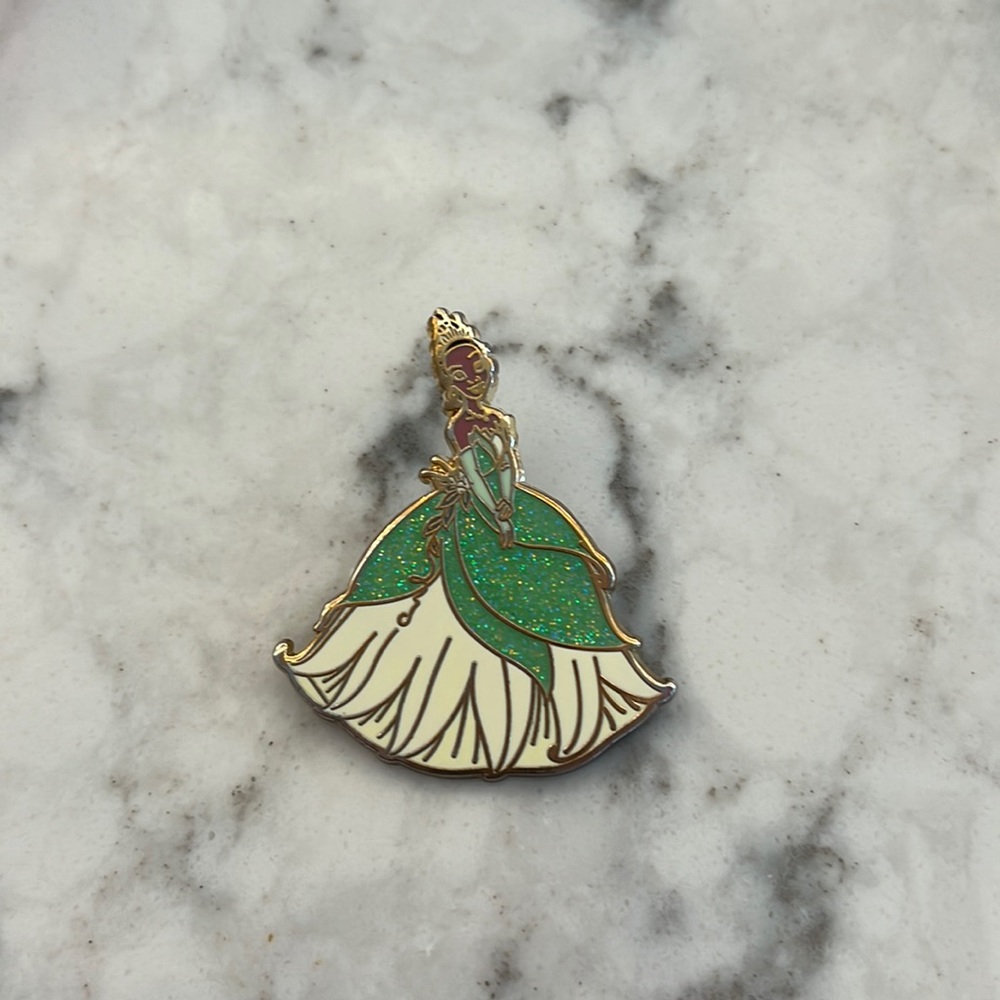 Ultra Rare 2009 Tiana Pin